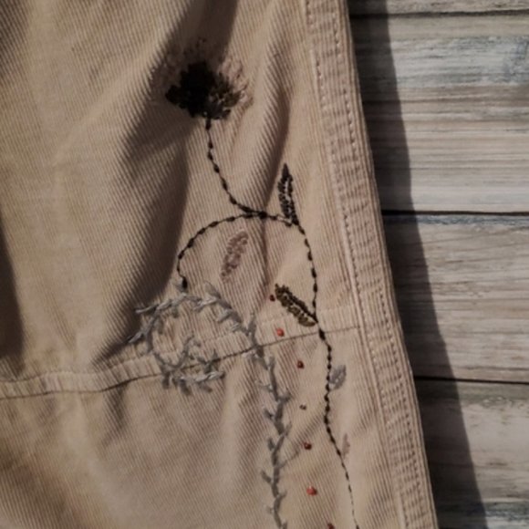 DA-NANG EMBROIDERED CORDUROY CARGO PANT - Picture 5 of 8